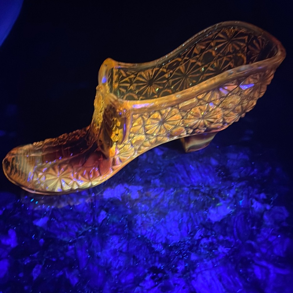 Kanawha glass shoes amber Cadium vintage shoe - Picture 3 of 10